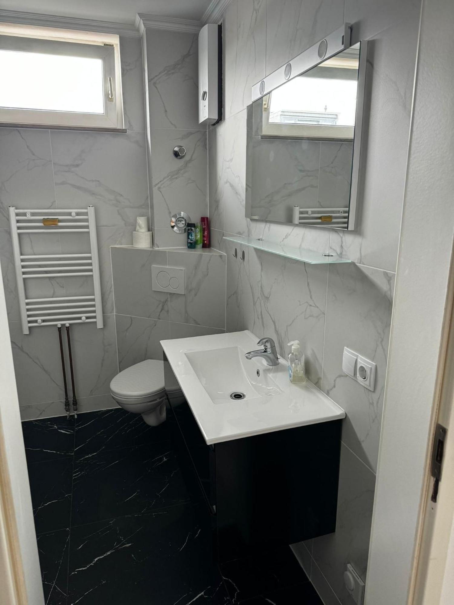 Ferienwohnung Feriwolux 2 Im Bergischem Bergisch Gladbach Exterior foto